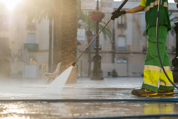 Best Parking Lot and Garage Cleaning  in La Cienega, NM
